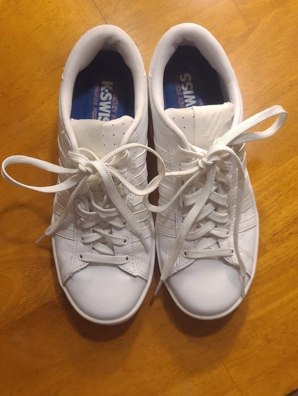 Classic K-Swiss All-White Leather Lace-Up 5 Stripe Sneakers Size 8